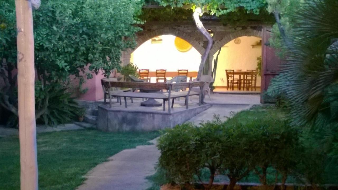 Agriturismo Il Melograno Riola Sardo Extérieur photo